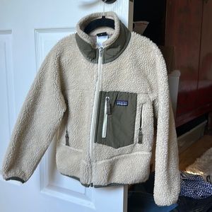 Patagonia cream jacket kids XS 5-6
